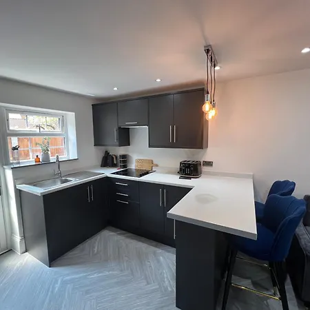 Appartamento Stylish Flat In London Harold Wood Esterno foto