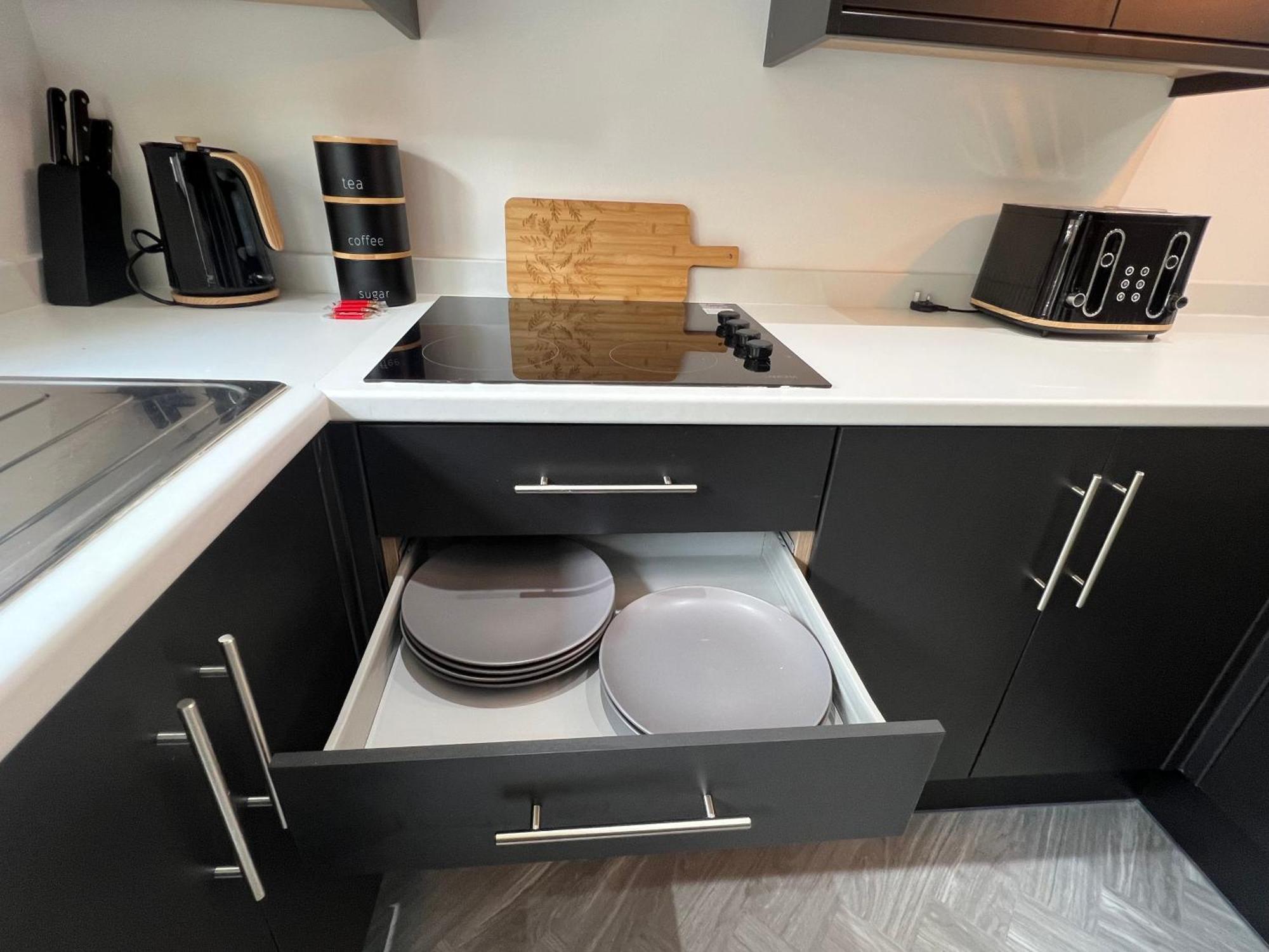 Stylish Flat In London * Harold Wood
